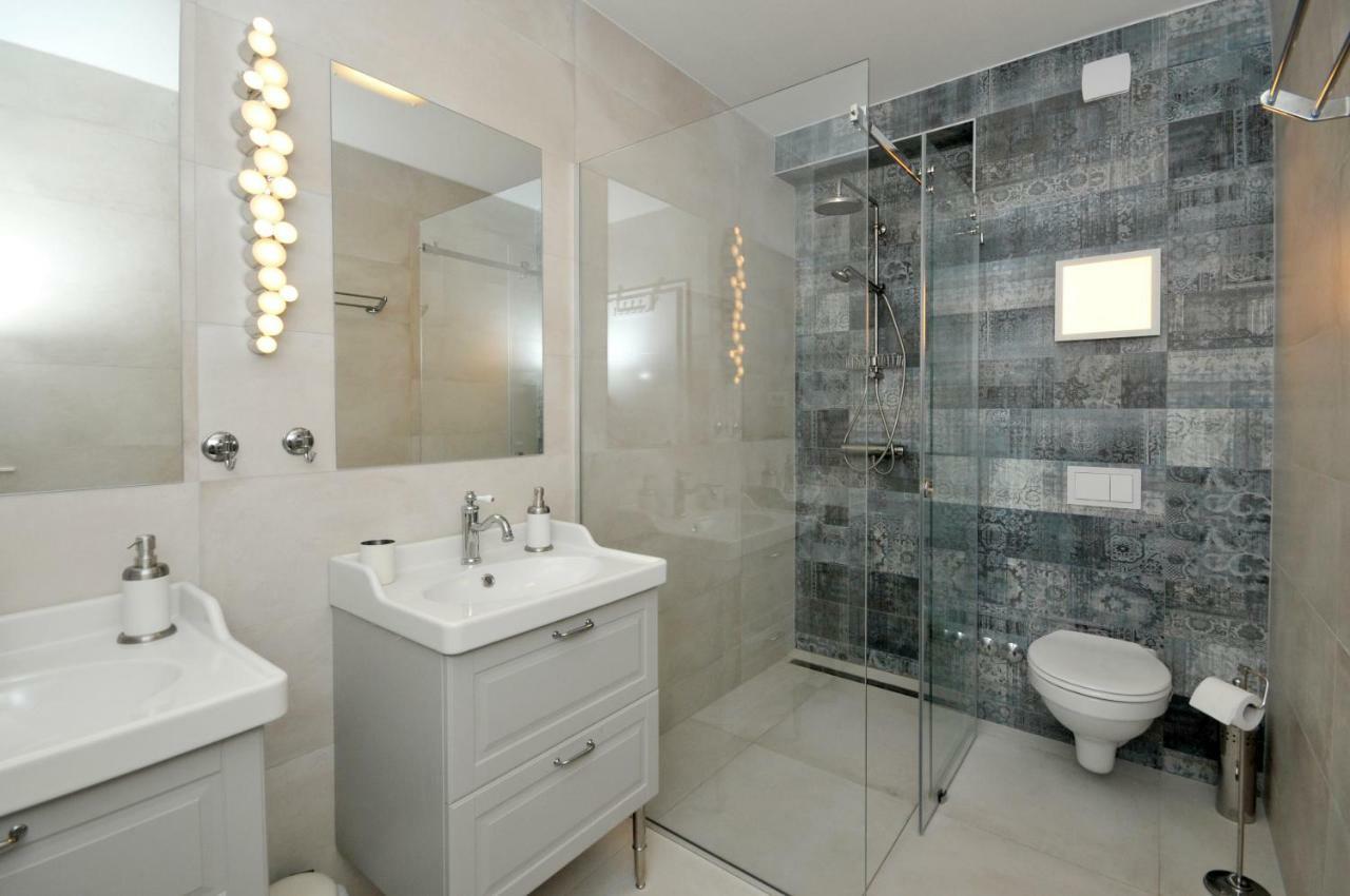 Apartmani Olive Трогир Экстерьер фото