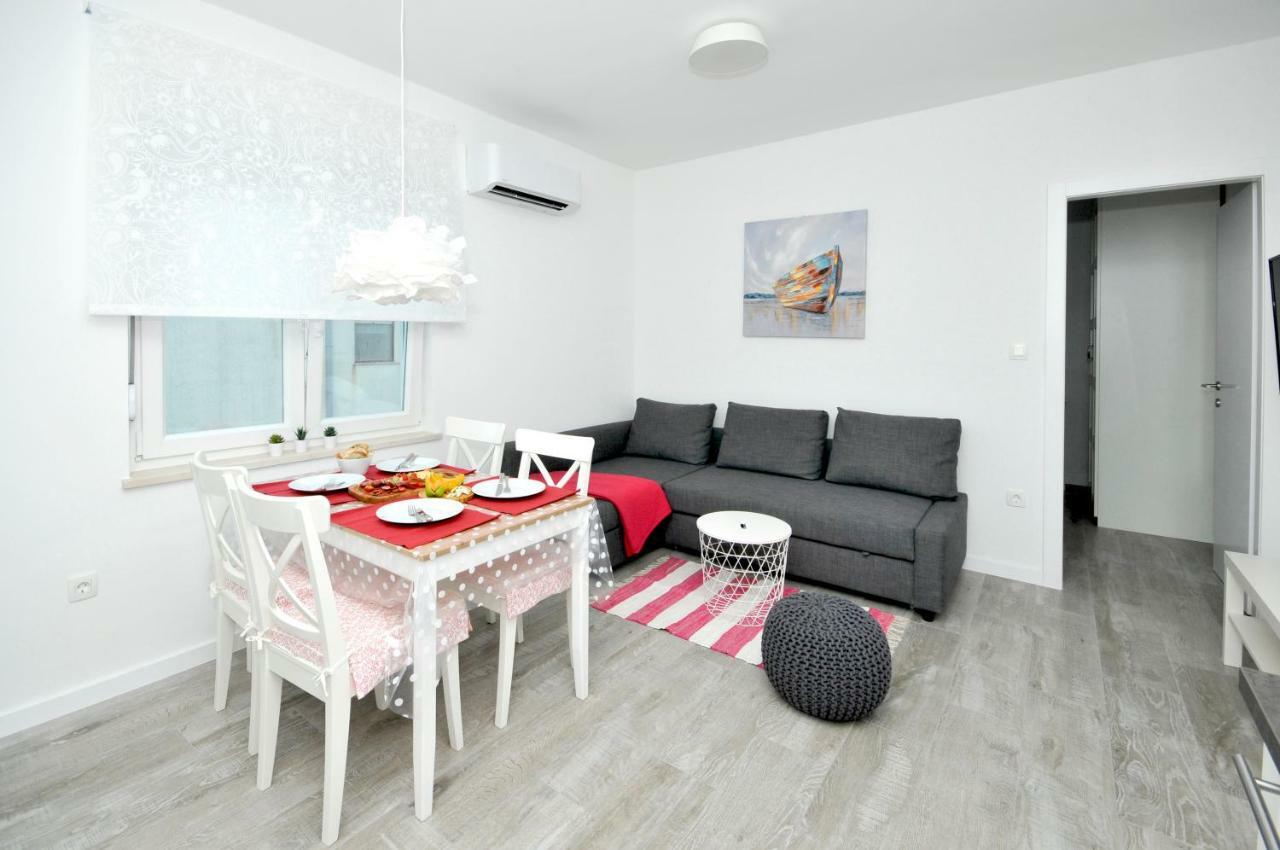 Apartmani Olive Трогир Экстерьер фото