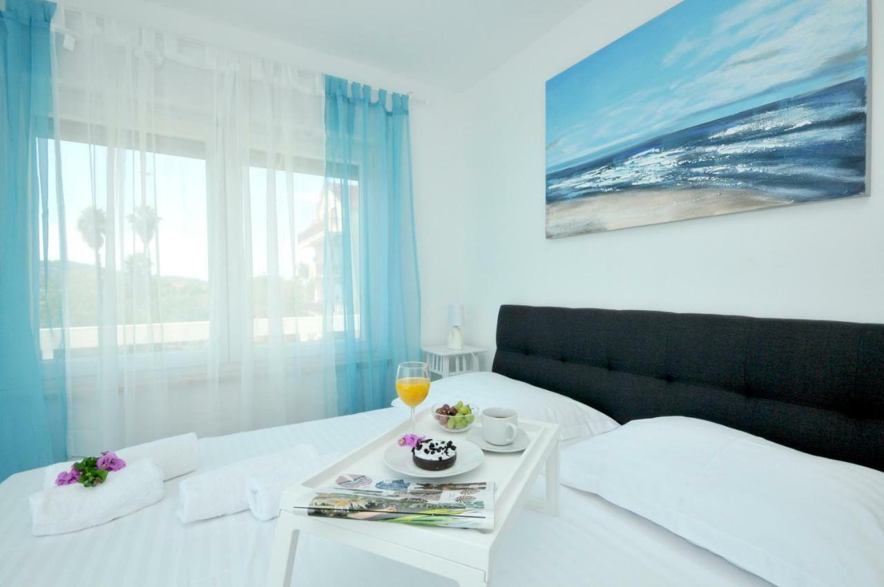 Apartmani Olive Трогир Экстерьер фото